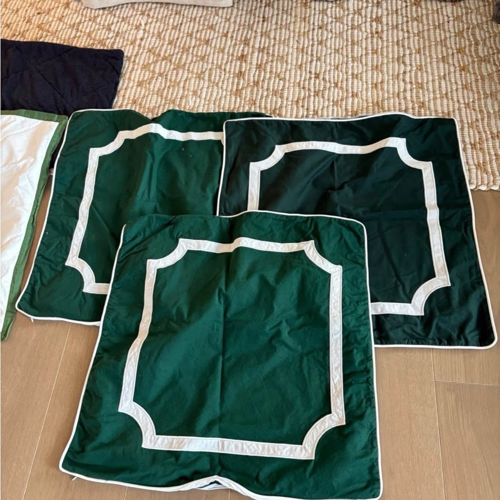 Elegant Green and White Dining Placemats